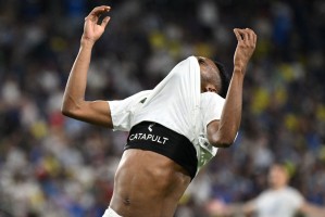 利雅得新月后卫：目标不止淘汰曼城，而是要打进世俱杯决赛