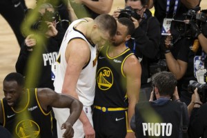 NBA上季BRI未达预期😲库里损失510万联盟最多 约基奇&amp;大帝470万